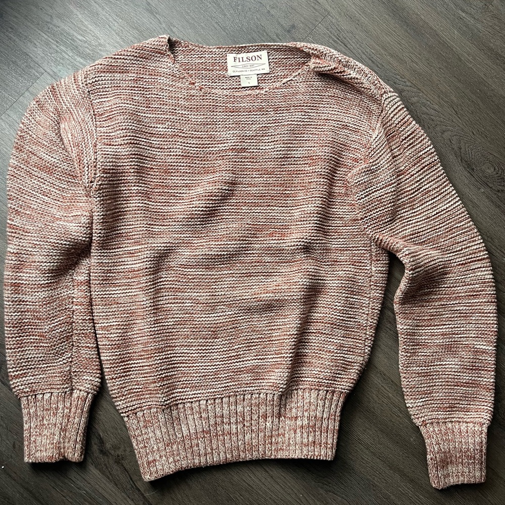 Filson Women’s sweater - Small